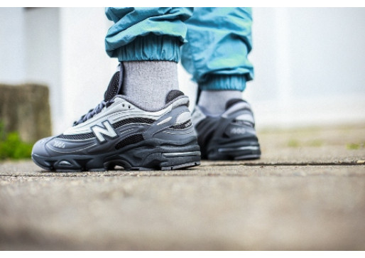 NEW BALANCE 1000 – TÖBB, MINT EGY SNEAKER