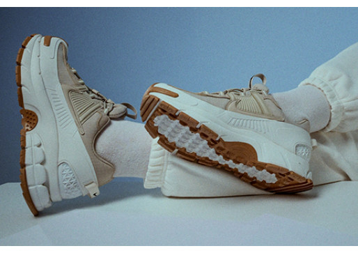 SZILÁRDAN ÁLLVA, SZABADON MOZOGVA: AZ ÉN TÖRTÉNETEM A NIKE ZOOM VOMERO ROAM-MAL