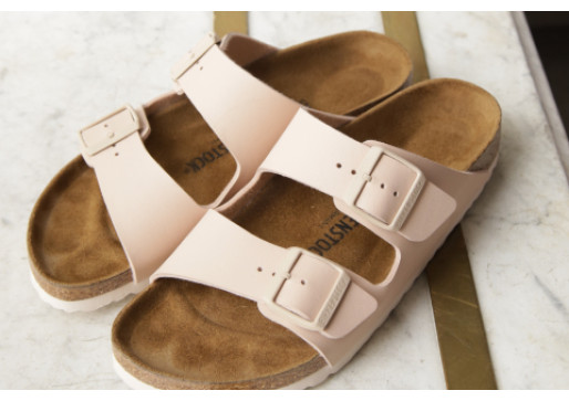 Napsütéses nyári napok a Birkenstock Arizona papucsban