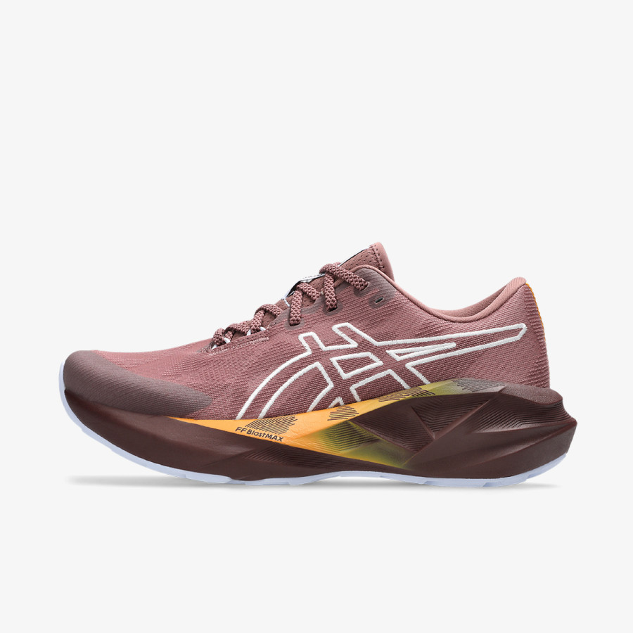 Asics Sneaker NOVABLAST 5 TR 