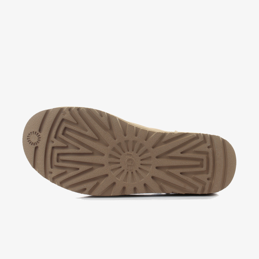 Csizmák Classic Ultra Mini Platform 