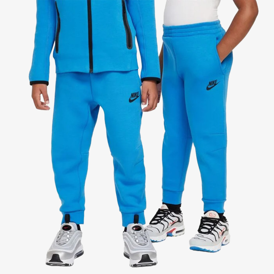 Nike Melegítő Tech Fleece 