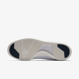 Nike Sneaker Grandstrand II 