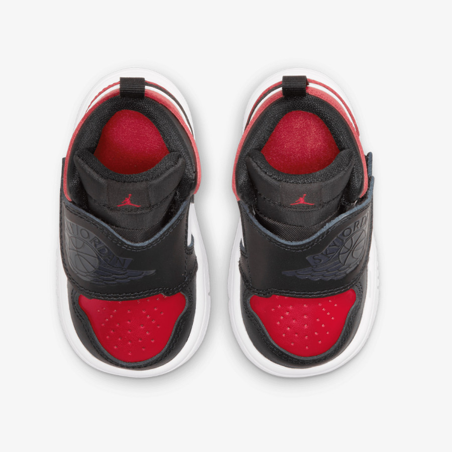 Nike Sneaker Sky Jordan 1 