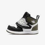 Nike Sneaker Sky Jordan 1 