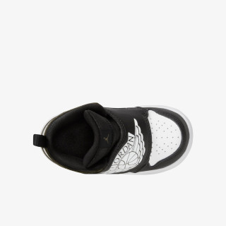 Nike Sneaker Sky Jordan 1 