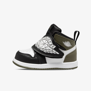 Nike Sneaker Sky Jordan 1 
