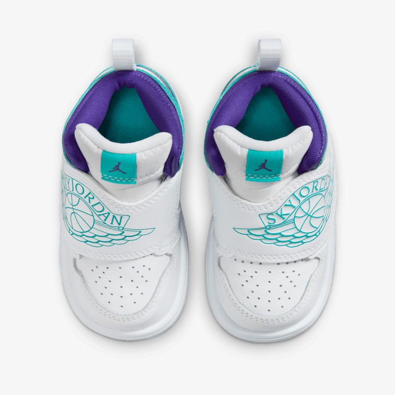 Nike Sneaker SKY JORDAN 1 BT 
