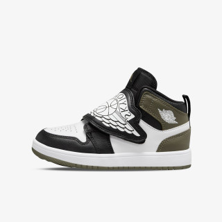 Nike Sneaker Sky Jordan 1 