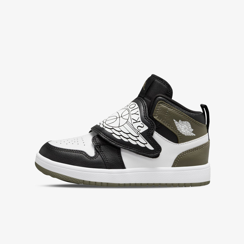Nike Sneaker Sky Jordan 1 