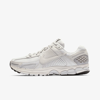 Nike Sneaker Zoom Vomero 5 