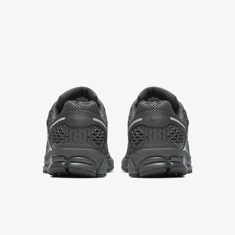 Nike Sneaker NIKE ZOOM VOMERO 5 SP 