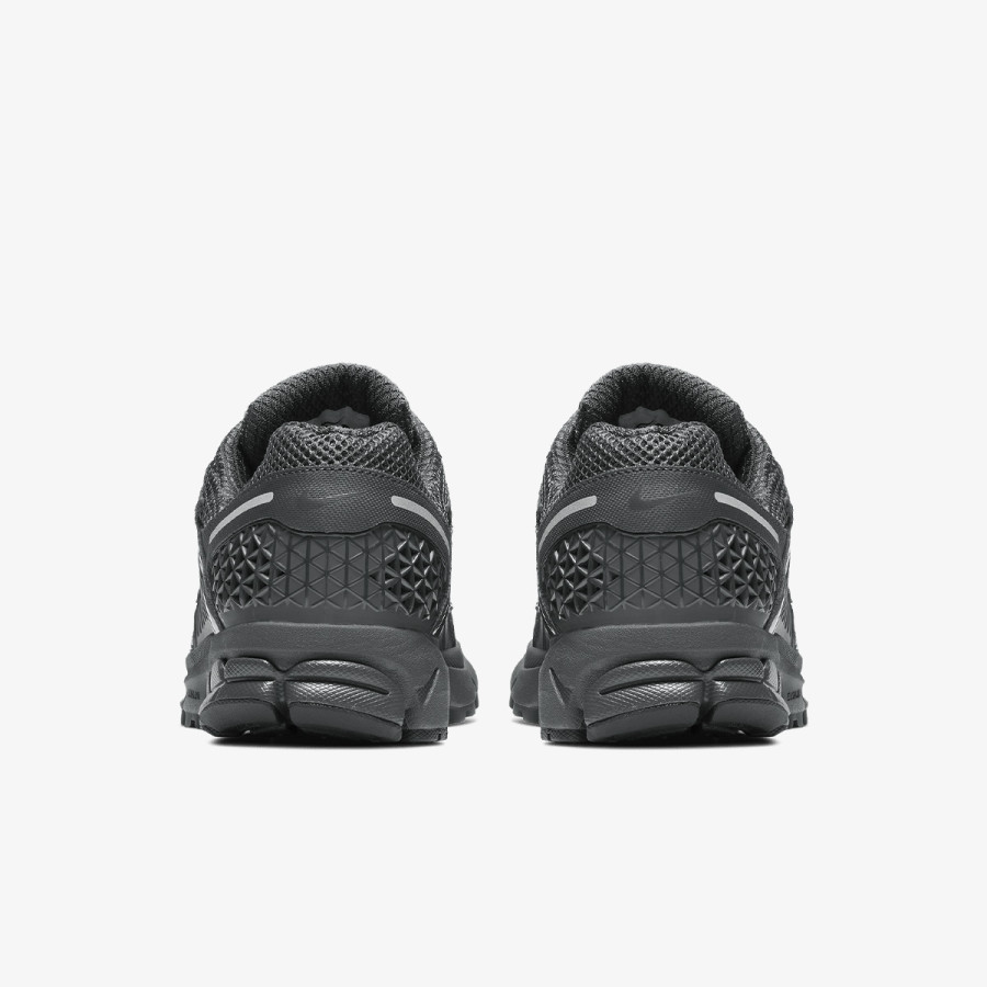 Nike Sneaker NIKE ZOOM VOMERO 5 SP 
