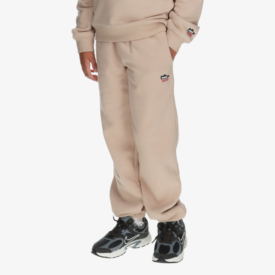 Buzz Melegítő GIRLS BTS SWEATSUIT 