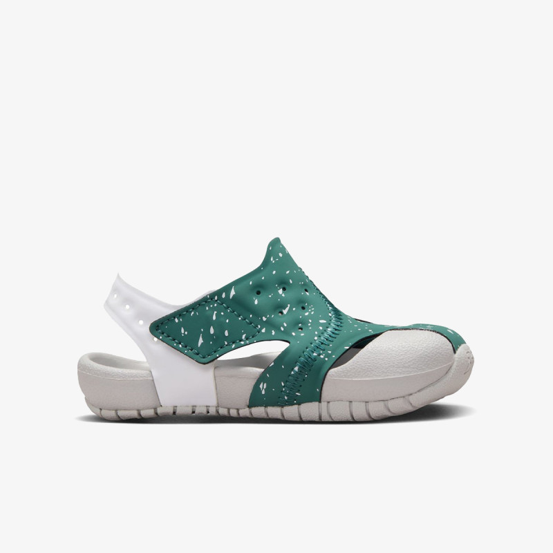 Nike Szandál Jordan Flare 