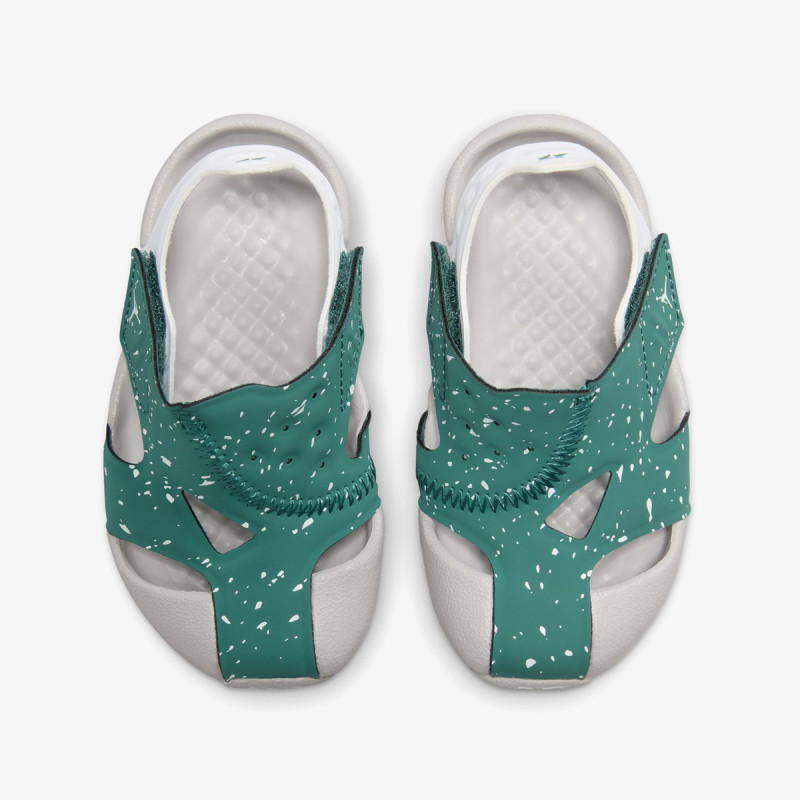 Nike Szandál Jordan Flare 