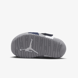 Nike Szandál JORDAN FLARE BT 