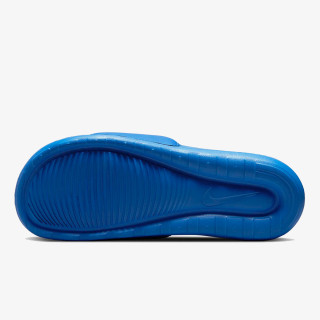 Nike Papucsok NIKE VICTORI ONE SLIDE 