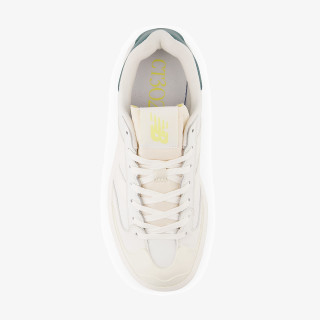 New Balance Sneaker CT302 