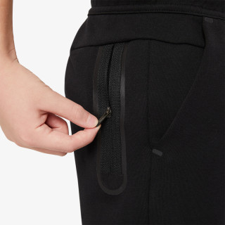 Nike Rövidnadrág Sportswear Tech 