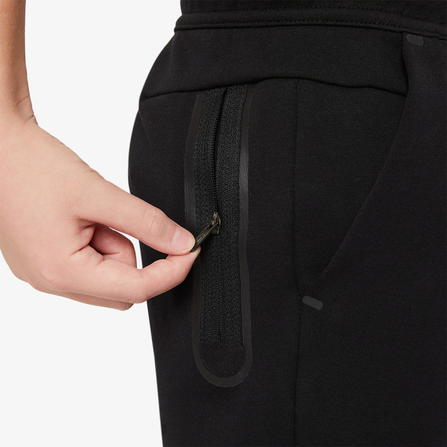 Nike Rövidnadrág Sportswear Tech 