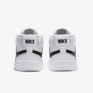 Nike Sneaker Blazer Mid '77 