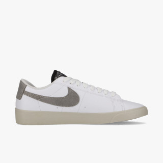 Nike Sneaker W BLAZER LOW M2Z2 