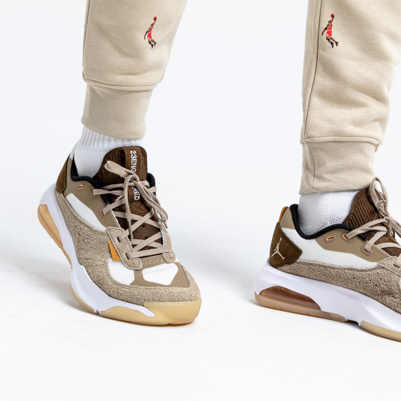 Nike Sneaker Jordan Air 200E 