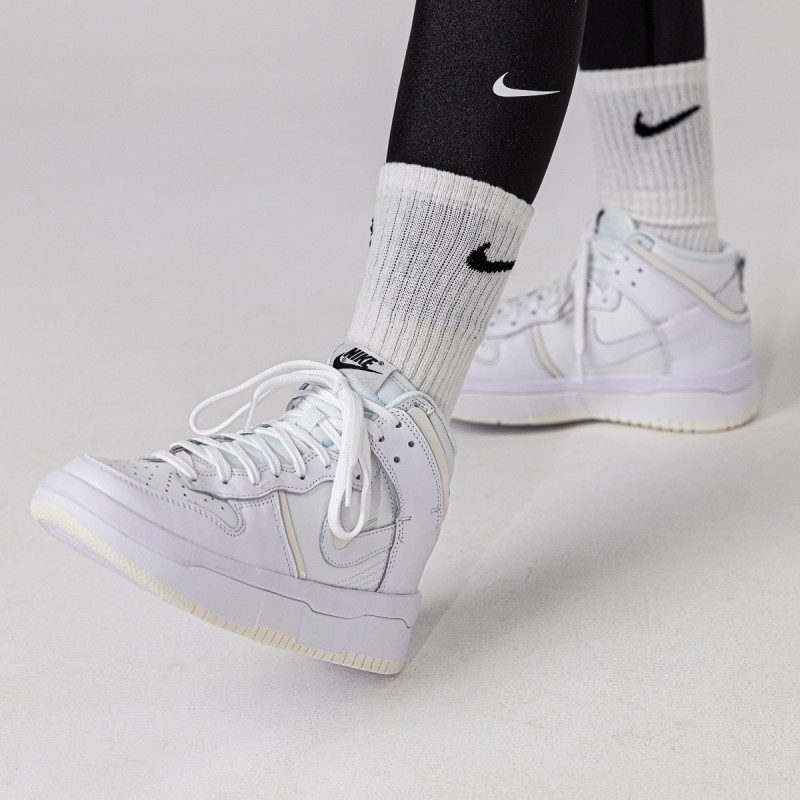Nike Sneaker W NIKE DUNK HI REBEL 