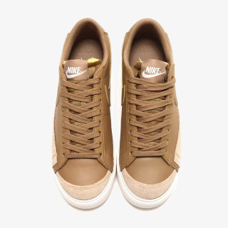 Nike Sneaker W BLAZER LOW PLATFORM 