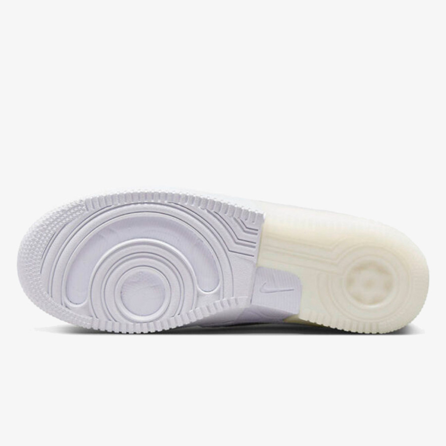 Nike Sneaker Air Force 1 React 