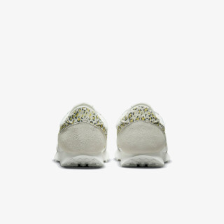 Nike Sneaker W NIKE DBREAK SE 