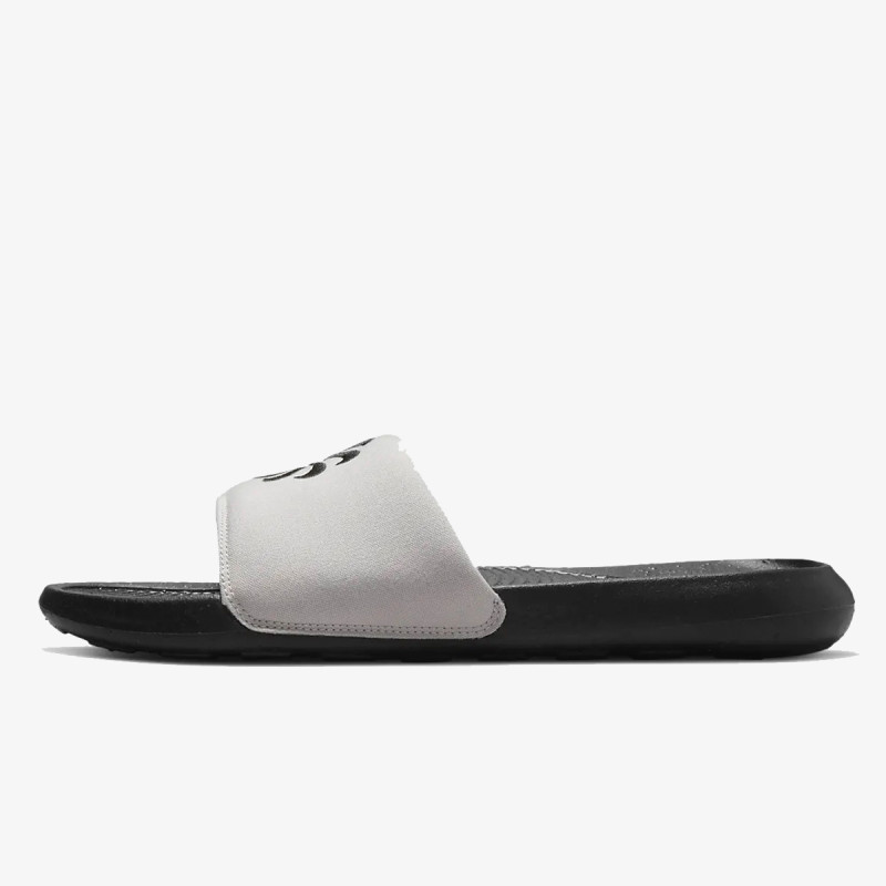 Nike Papucsok NIKE VICTORI ONE NN SLIDE 