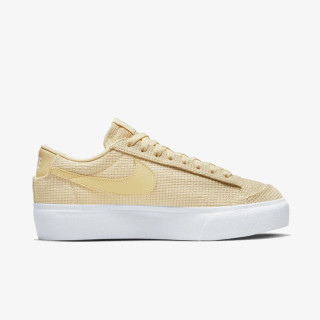 Nike Sneaker W BLAZER LOW PLATFORM ESS 