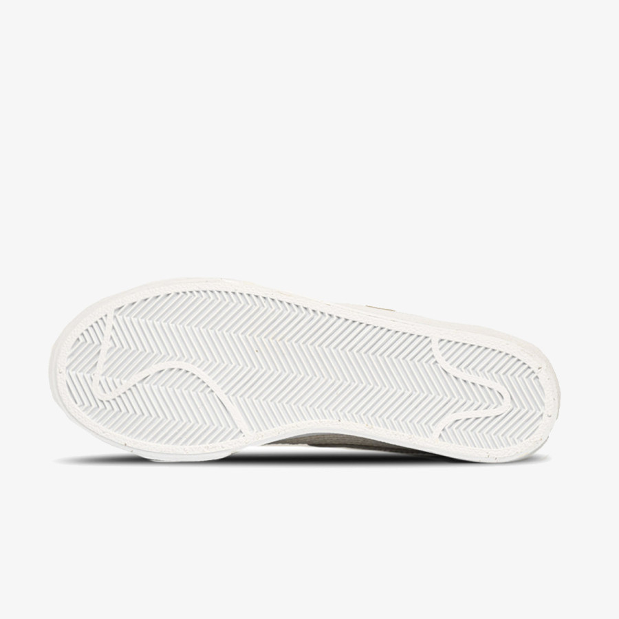 Nike Sneaker W BLAZER LOW PLATFORM ESS 