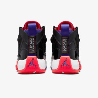 Nike Sneaker Jumpman Two Trey 