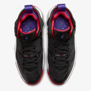 Nike Sneaker Jumpman Two Trey 