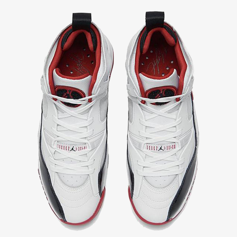 Nike Sneaker Jumpman Two Trey 