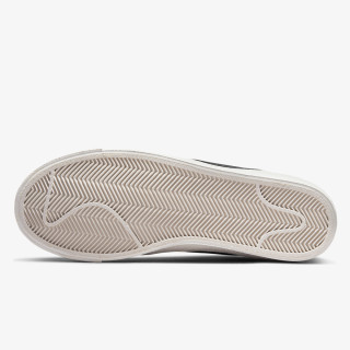 Nike Sneaker Blazer Low ‘77 Jumbo 