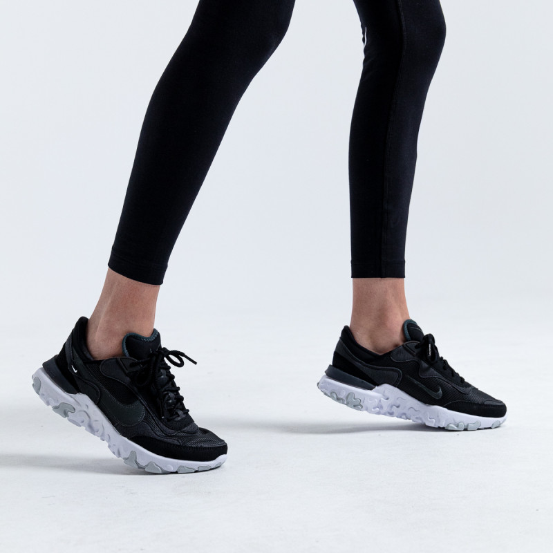 Nike Sneaker W NIKE REACT R3VISION 