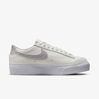 Nike Sneaker Blazer Low Platform 