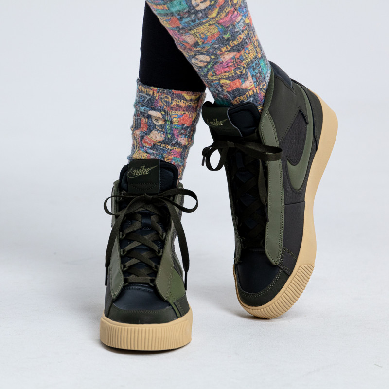 Nike Sneaker W NIKE BLAZER MID VICTORY 