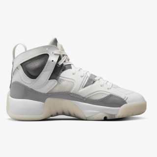Nike Sneaker WMNS JUMPMAN TWO TREY 
