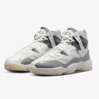 Nike Sneaker WMNS JUMPMAN TWO TREY 
