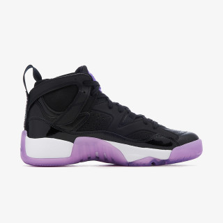 Nike Sneaker Jumpman Two Trey 