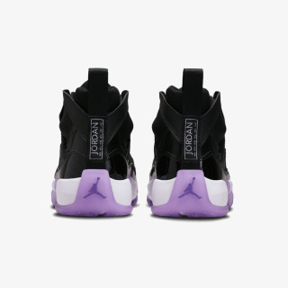Nike Sneaker Jumpman Two Trey 