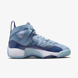 Nike Sneaker Jumpman Two Trey 