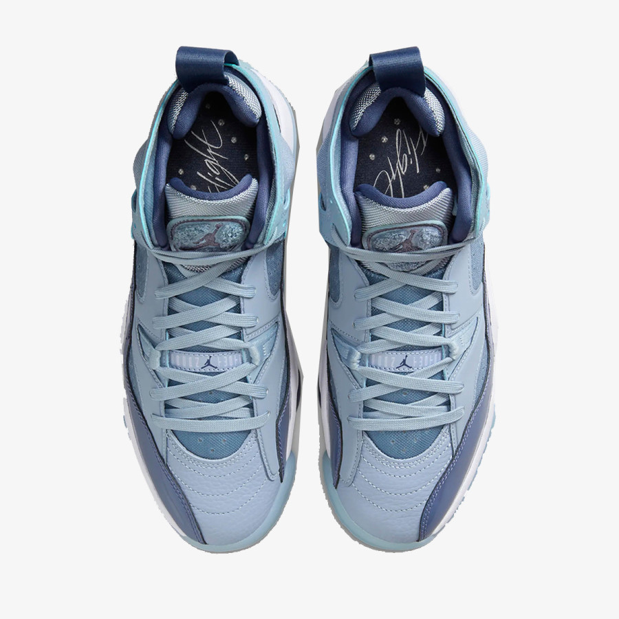 Nike Sneaker Jumpman Two Trey 