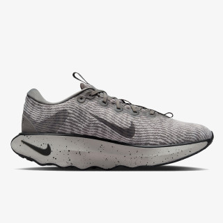 Nike Sneaker Motiva 
