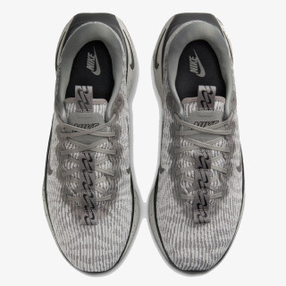 Nike Sneaker Motiva 
